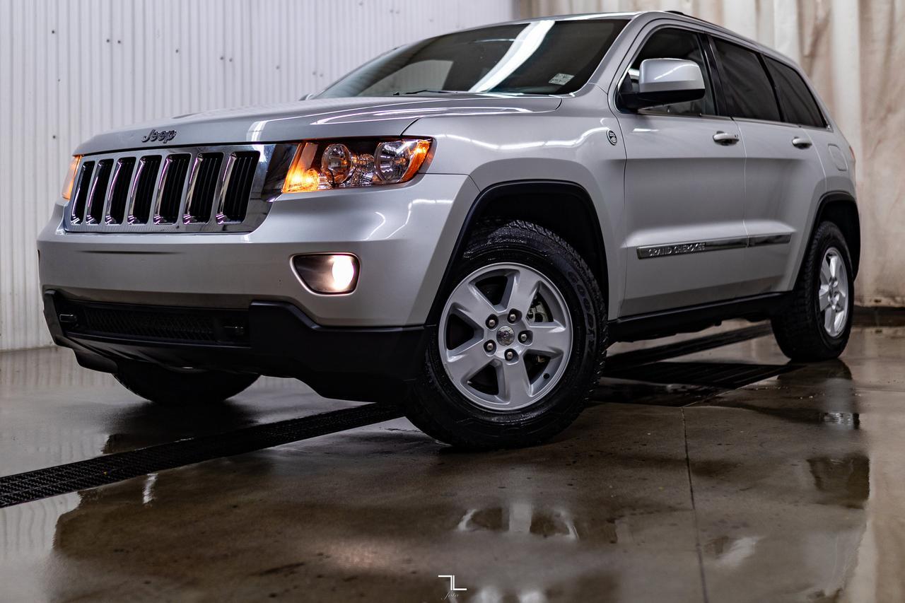 2012 Jeep Grand Cherokee 4x4 Laredo Red Deer AB