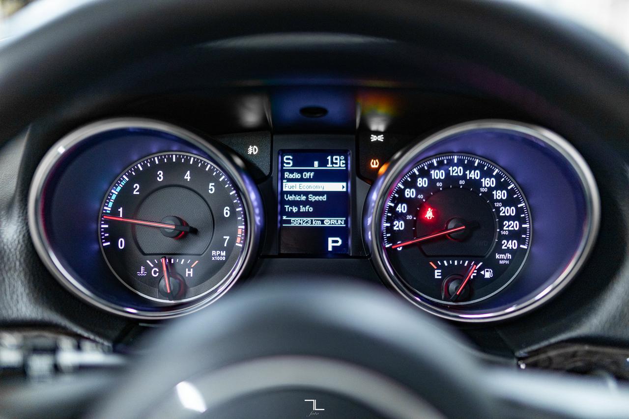 2012 Jeep Grand Cherokee 4x4 Laredo Red Deer AB