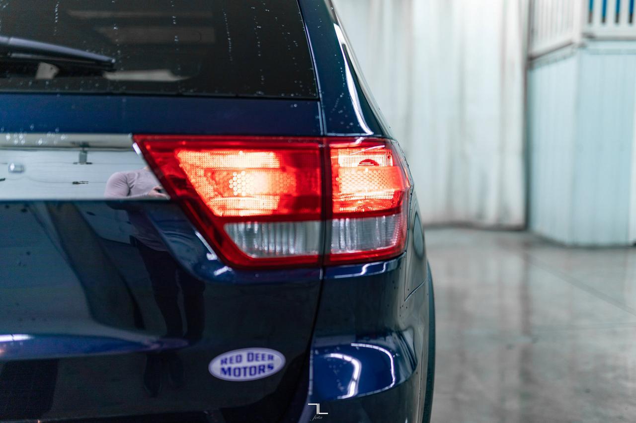 2012 Jeep Grand Cherokee 4x4 Overland Leather Roof Nav Red Deer AB