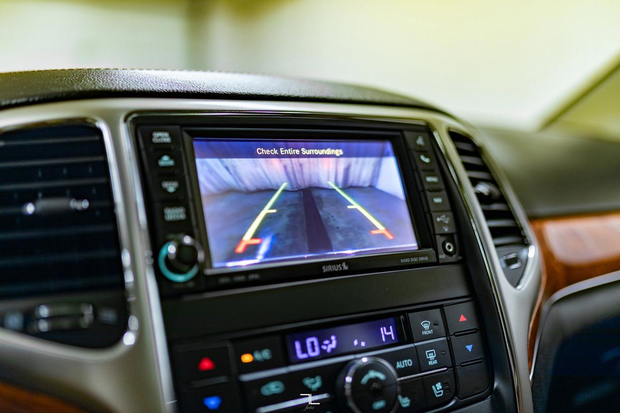 2012 Jeep Grand Cherokee 4x4 Overland Leather Roof Nav Red Deer AB