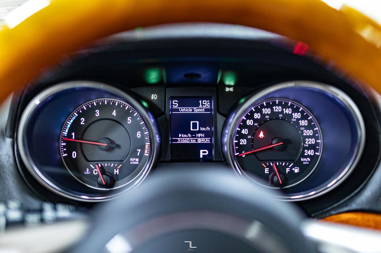 2012 Jeep Grand Cherokee 4x4 Overland Leather Roof Nav Red Deer AB