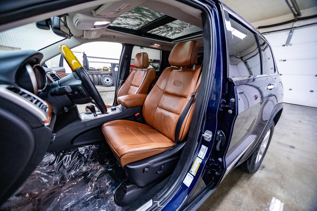 2012 Jeep Grand Cherokee 4x4 Overland Leather Roof Nav Red Deer AB