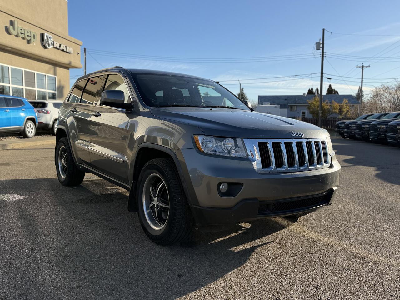2012 Jeep Grand Cherokee Laredo 4x4 | V6 | Keyless Entry | Flipper Liftgate Glass Redwater AB