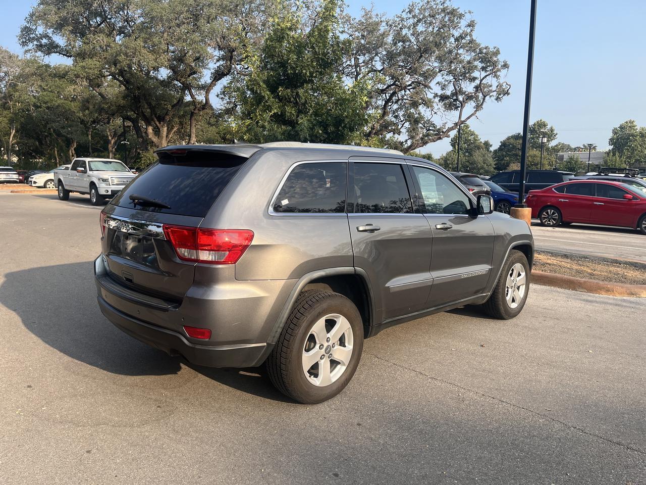 2012 Jeep Grand Cherokee Laredo