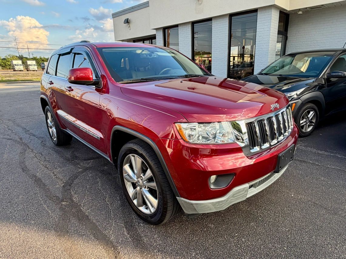 2012 Jeep Grand Cherokee Laredo Sport Utility 4D