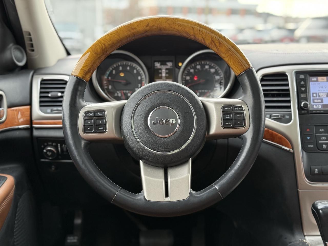 2012 Jeep Grand Cherokee Overland Crestwood KY