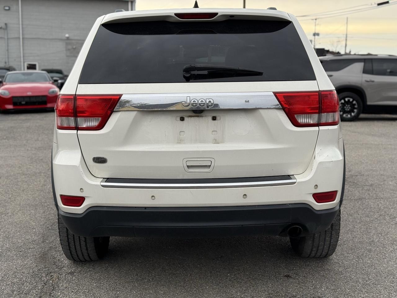 2012 Jeep Grand Cherokee Overland Crestwood KY