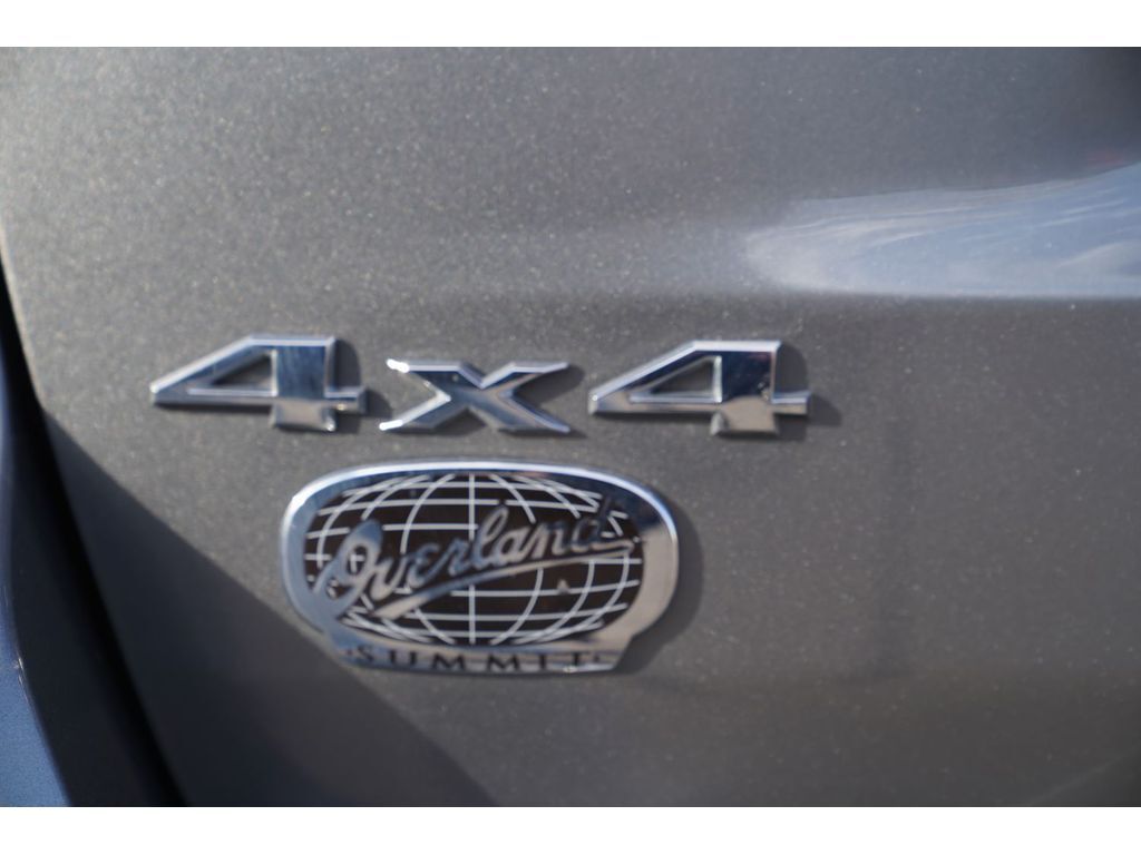 2012 Jeep Grand Cherokee Overland Summit Huntington UT