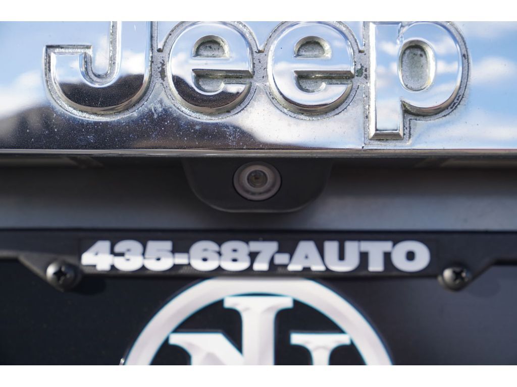 2012 Jeep Grand Cherokee Overland Summit Huntington UT