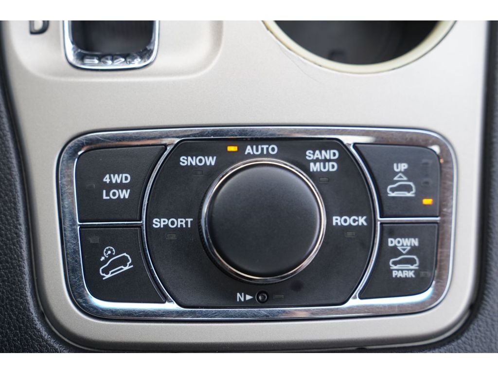 2012 Jeep Grand Cherokee Overland Summit Huntington UT