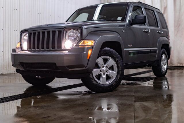 2012 Jeep Liberty 4x4 Sport Red Deer AB