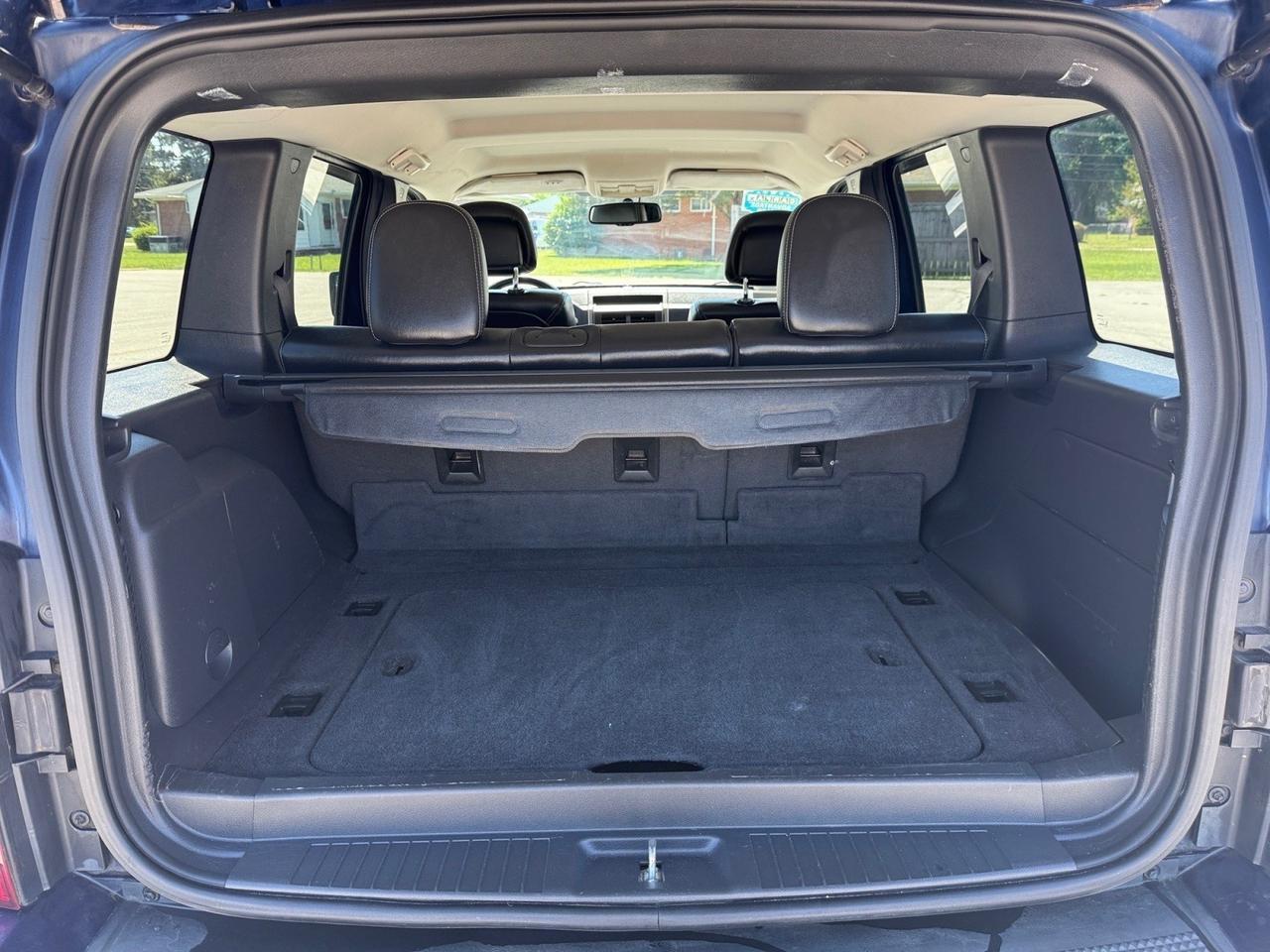 2012 Jeep Liberty Sport Latitude, HEATED SEATS, BLUETOOTH, BACKUP CAMERA, TOW PACKAGE, POWER/HEATED MIRRORS, KEYLESS ENTRY, ALL WEATHER FLOOR MATS, CLEAN CARFAX, LOW MILES! Norfolk VA