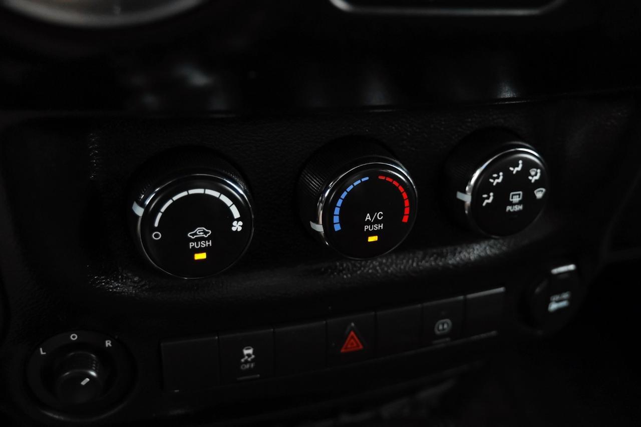 2012 Jeep Wrangler CALL OF DUTY MW3 4WD HARD TOP CONVERTIBLE LEATHER/CLOTH SEATS CR Carrollton TX