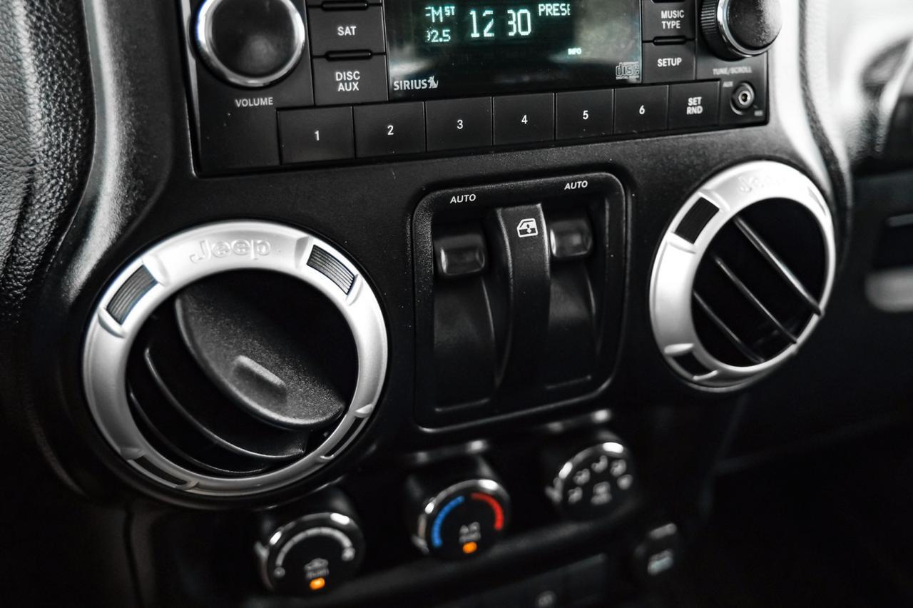 2012 Jeep Wrangler CALL OF DUTY MW3 4WD HARD TOP CONVERTIBLE LEATHER/CLOTH SEATS CR Carrollton TX