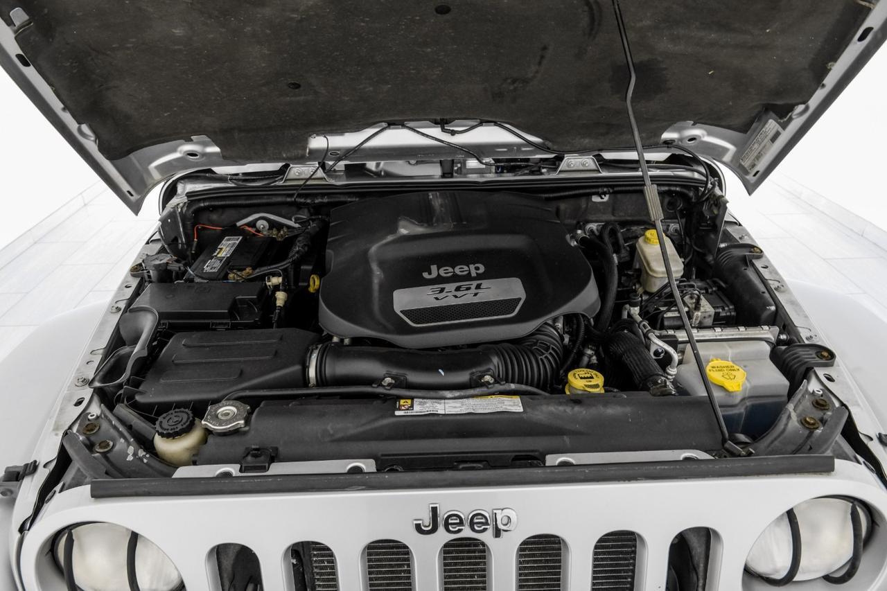 2012 Jeep Wrangler SAHARA 4WD AUTOMATIC HARD TOP CONVERTIBLE CRUISE CONTROL ALLOY W Carrollton TX