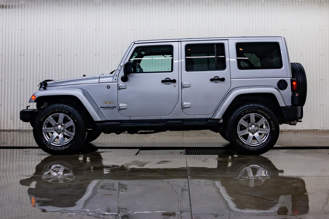 2012 Jeep Wrangler Unlimited 4x4 Sahara Leather Nav Red Deer AB