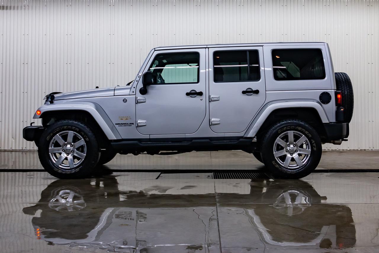 2012 Jeep Wrangler Unlimited 4x4 Sahara Leather Nav Red Deer AB