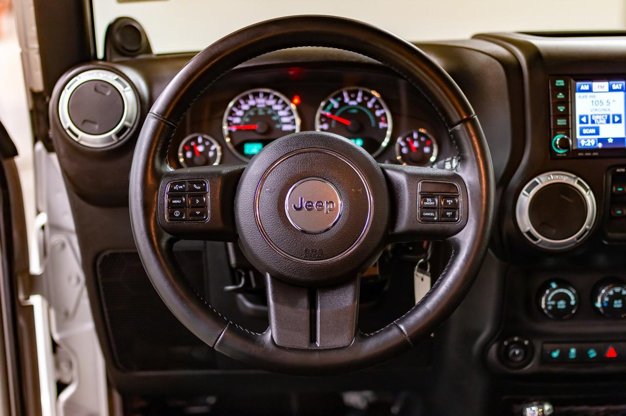 2012 Jeep Wrangler Unlimited 4x4 Sahara Leather Nav Red Deer AB