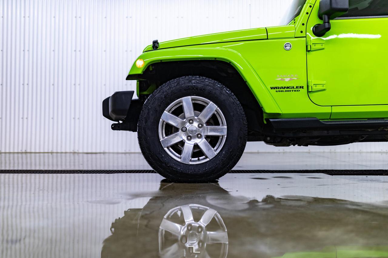 2012 Jeep Wrangler Unlimited 4x4 Sahara Leather Nav Red Deer AB