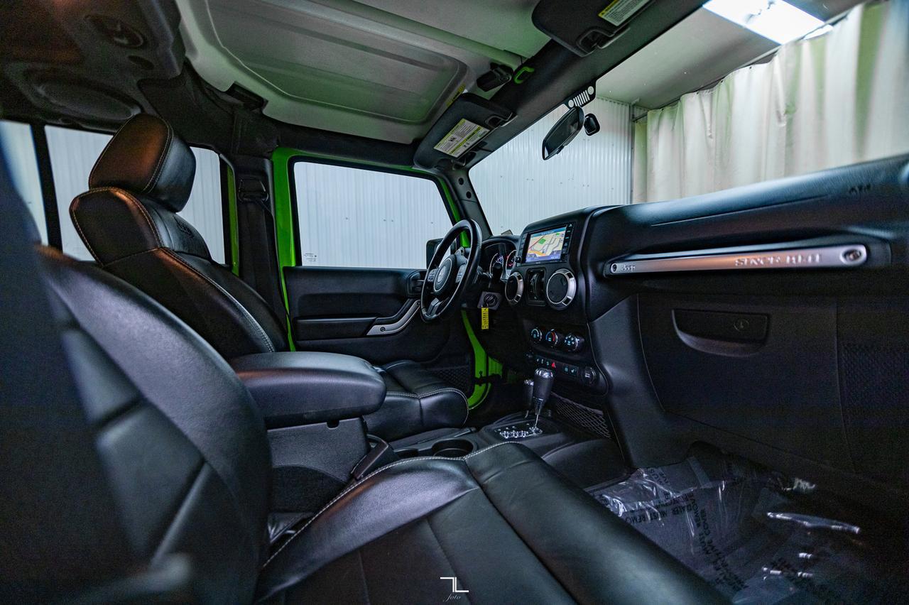 2012 Jeep Wrangler Unlimited 4x4 Sahara Leather Nav Red Deer AB