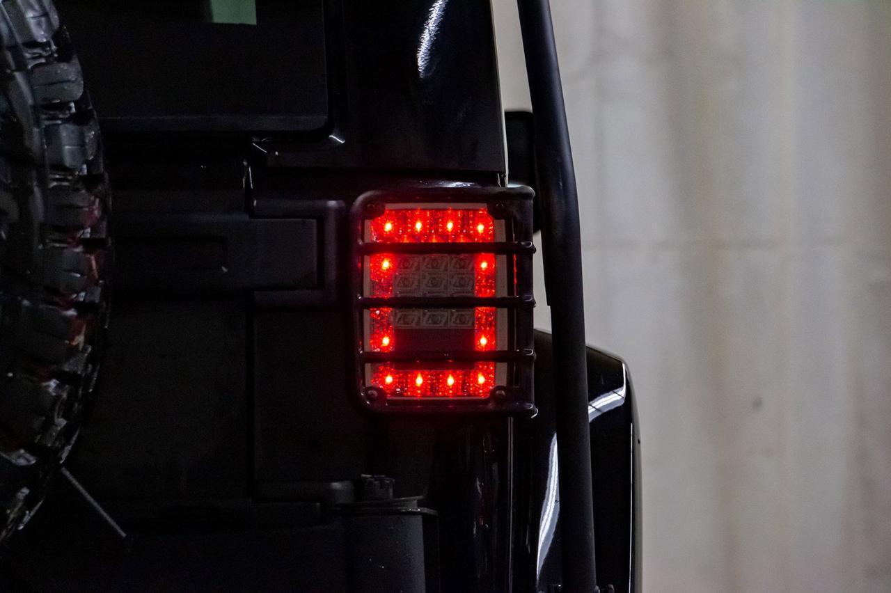 2012 Jeep Wrangler Unlimited 4x4 Sahara Lift Leather Nav Winch Red Deer AB