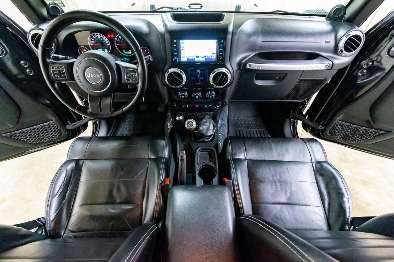 2012 Jeep Wrangler Unlimited 4x4 Sahara Lift Leather Nav Winch Red Deer AB