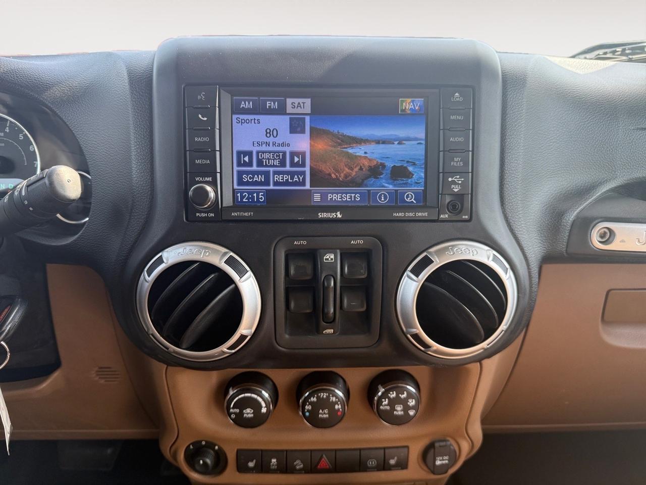 2012 Jeep Wrangler Unlimited Rubicon, HEATED SEATS, BLUETOOTH, POWER/HEATED MIRRORS, POWER LOCKS, REMOTE KEYLESS ENTRY, TOW PACKAGE, RUNNING BOARDS, SUPER SUPER LOW MILES! Norfolk VA
