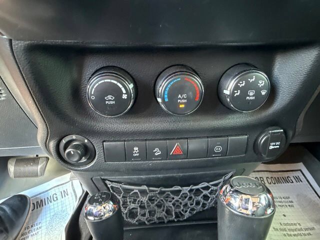 2012 Jeep Wrangler Unlimited Sahara Carbondale IL