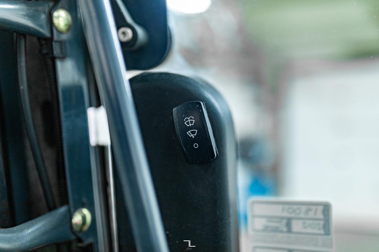 2012 John Deere 326D Skid Steer Loader Diesel Red Deer AB