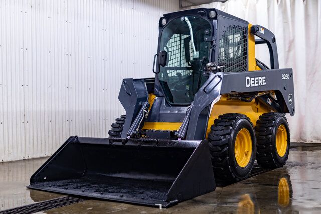 2012 John Deere 326D Skid Steer Loader Diesel Red Deer AB