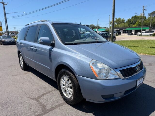 2012 Kia Sedona LX - Photo 11