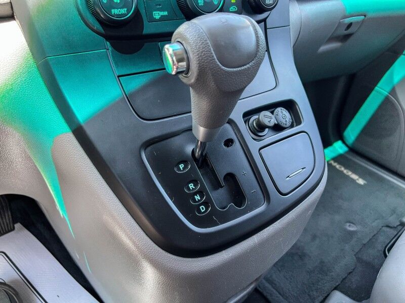 2012 Kia Sedona LX Wilmington NC