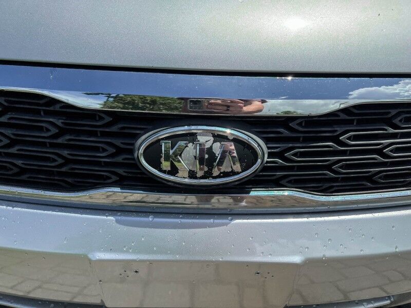 2012 Kia Sedona LX Wilmington NC