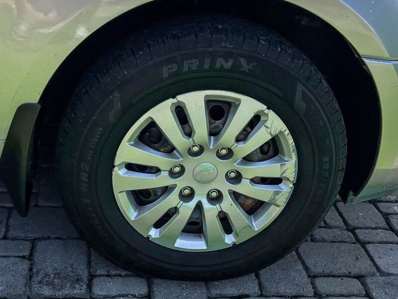 2012 Kia Sedona LX Wilmington NC