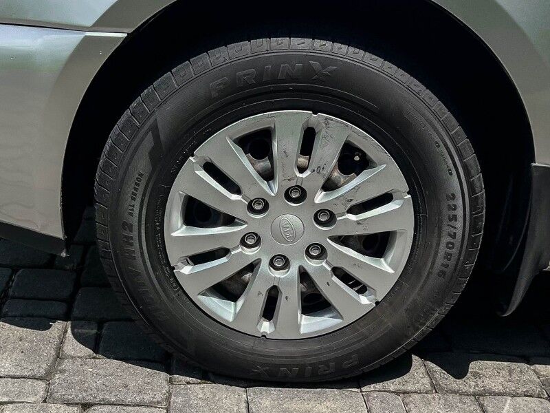 2012 Kia Sedona LX Wilmington NC