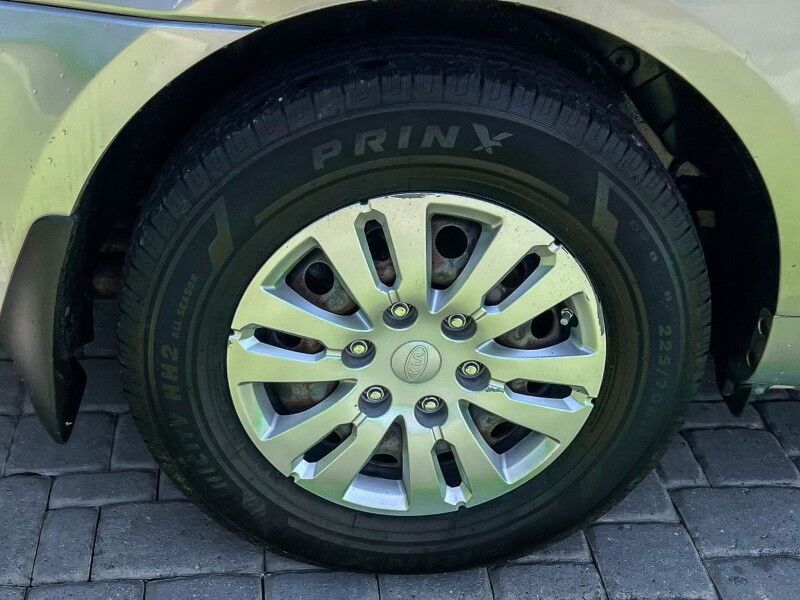 2012 Kia Sedona LX Wilmington NC