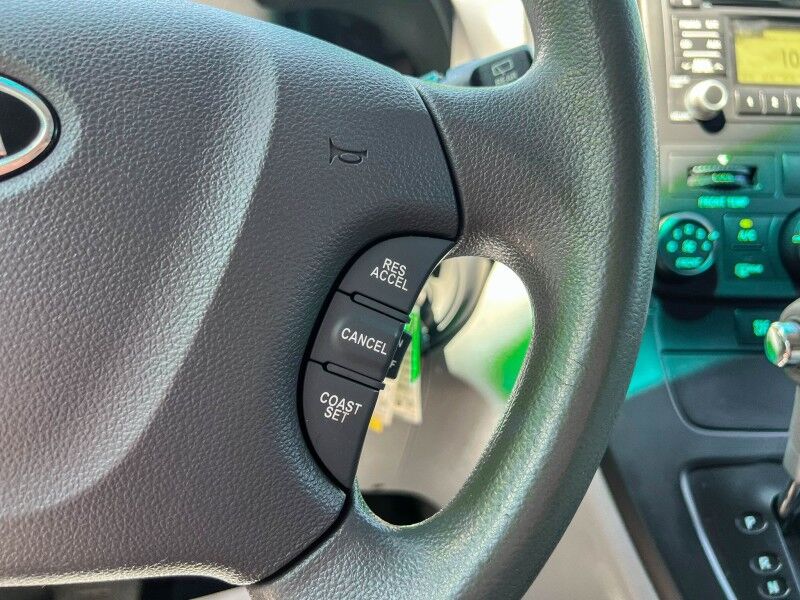 2012 Kia Sedona LX Wilmington NC