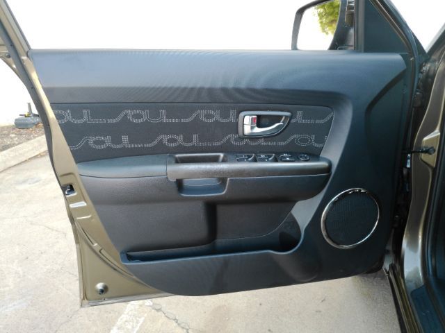 2012 Kia Soul + Plano TX