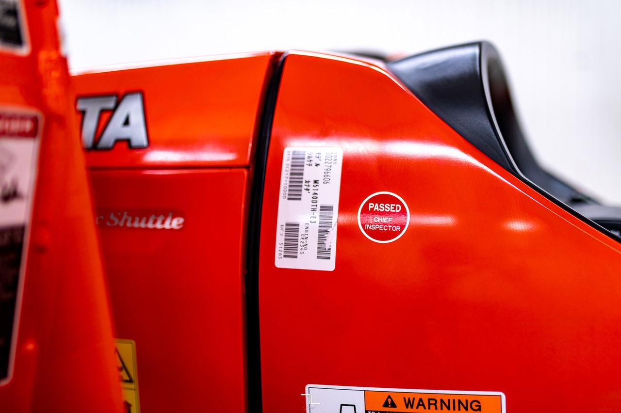 2012 Kubota M5140DTH Tractor with 84" Blade Red Deer AB