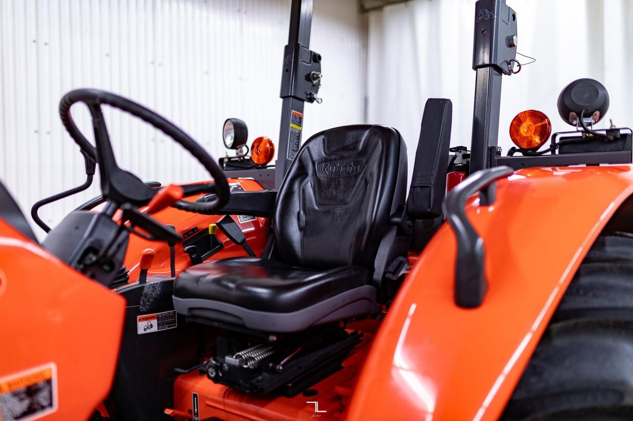 2012 Kubota M5140DTH Tractor with 84" Blade Red Deer AB