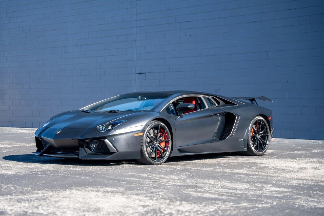 2012 Lamborghini Aventador