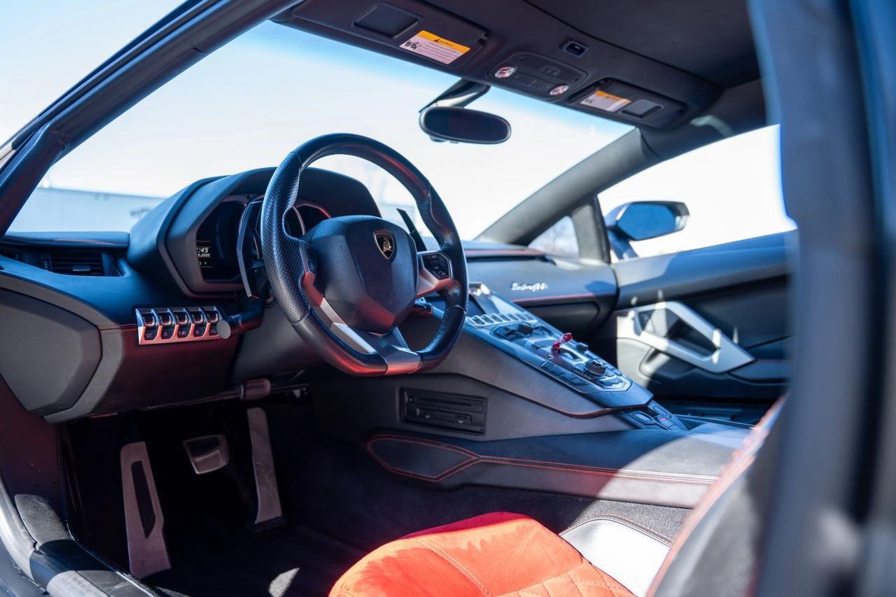 2012 Lamborghini Aventador