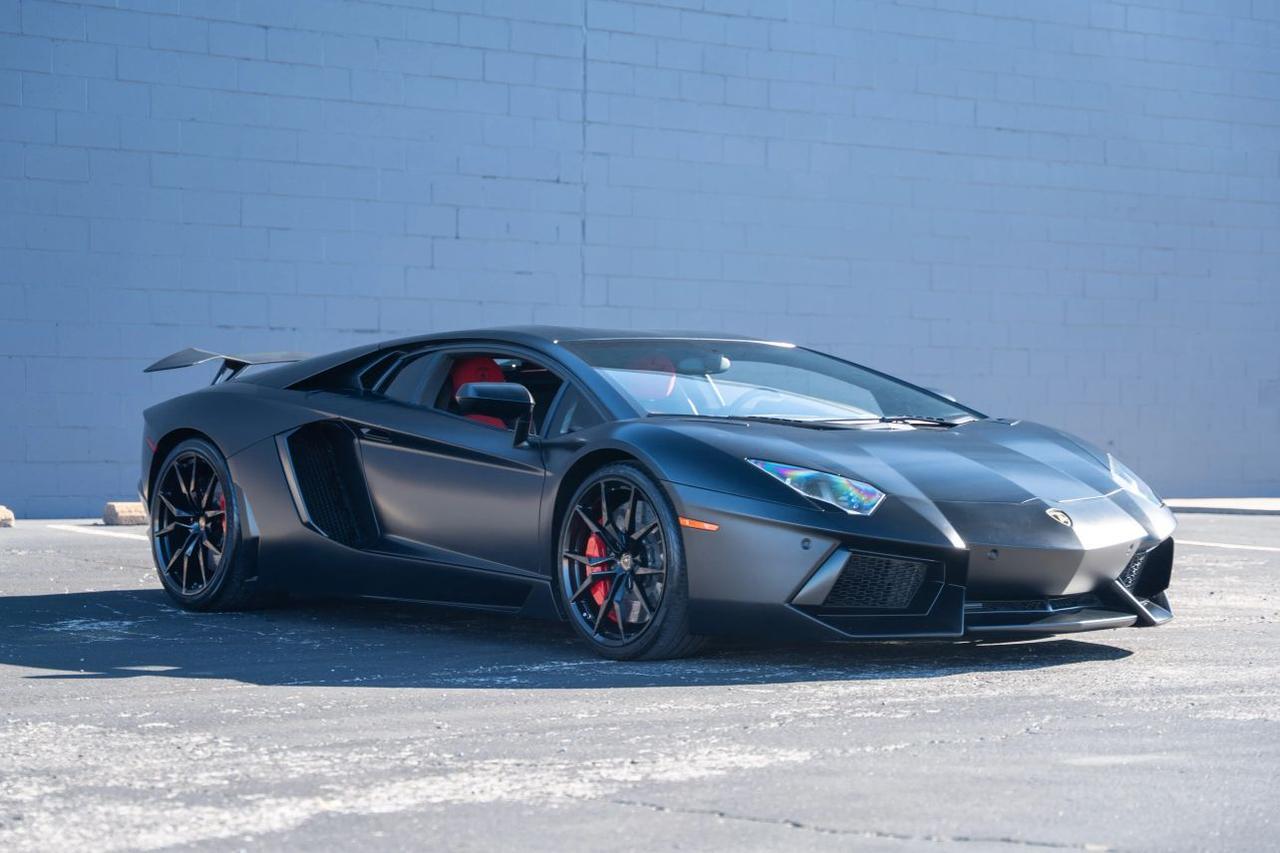 2012 Lamborghini Aventador