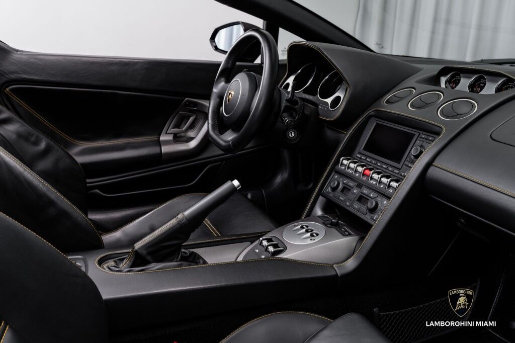 2012 Lamborghini Gallardo LP560-4 Spyder North Miami Beach FL
