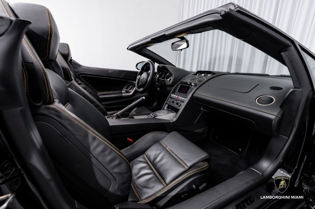 2012 Lamborghini Gallardo LP560-4 Spyder North Miami Beach FL