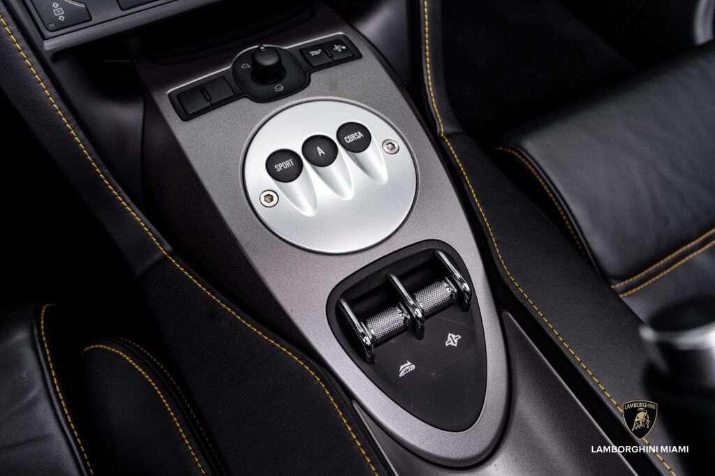 2012 Lamborghini Gallardo LP560-4 Spyder North Miami Beach FL