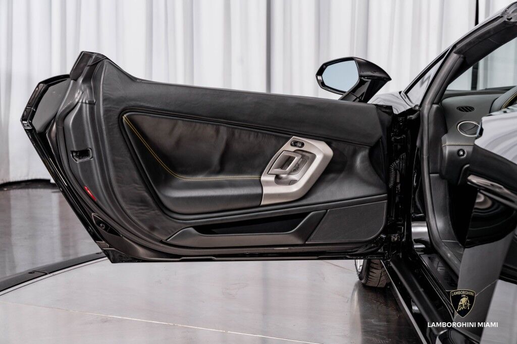 2012 Lamborghini Gallardo LP560-4 Spyder North Miami Beach FL
