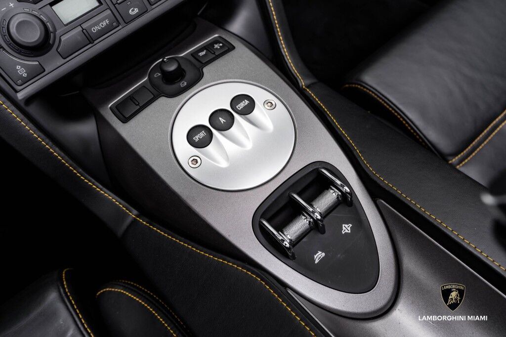 2012 Lamborghini Gallardo LP560-4 Spyder North Miami Beach FL