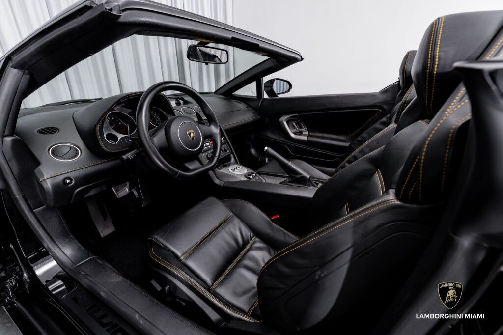 2012 Lamborghini Gallardo LP560-4 Spyder North Miami Beach FL