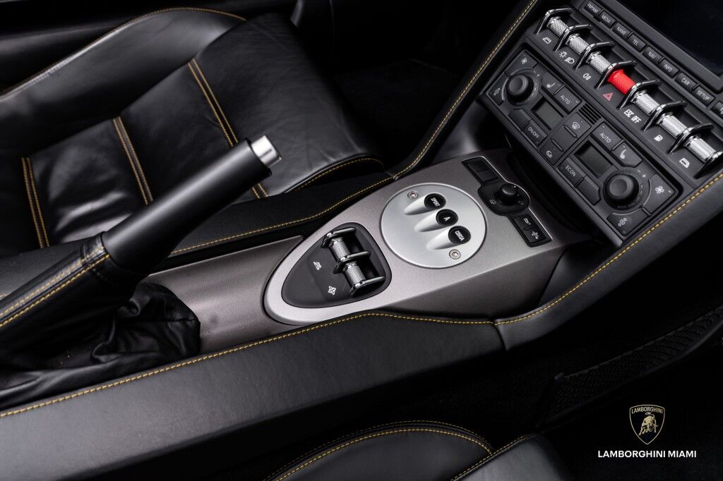 2012 Lamborghini Gallardo LP560-4 Spyder North Miami Beach FL